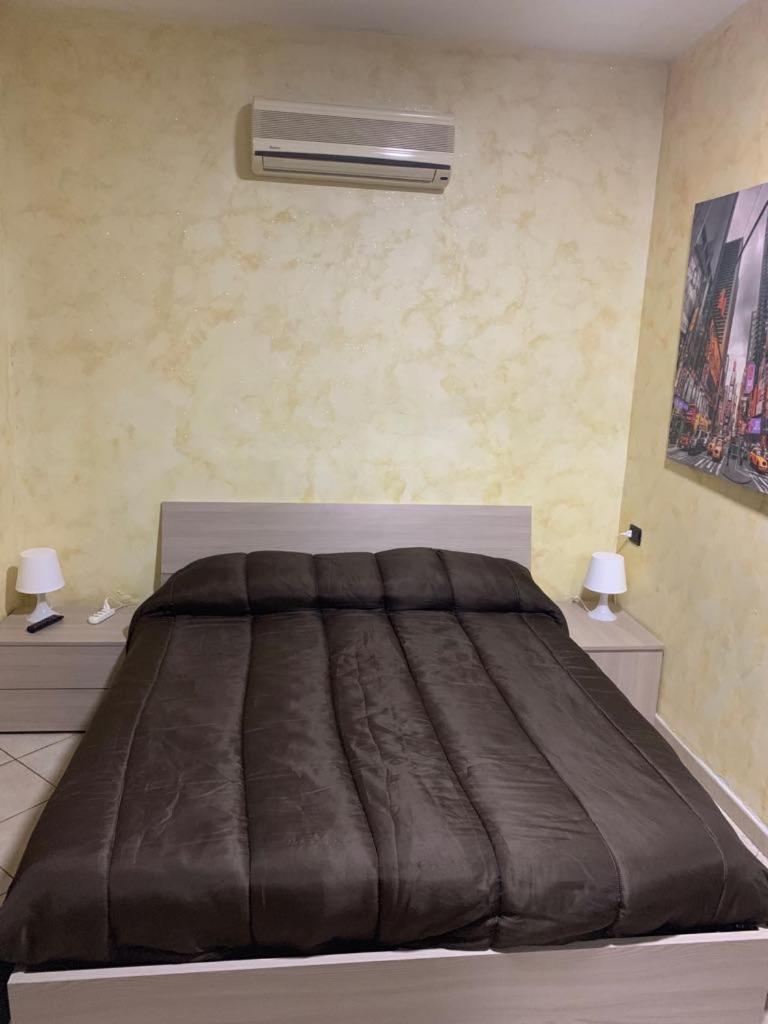 Airport Bedroom House Bed & Breakfast Catania